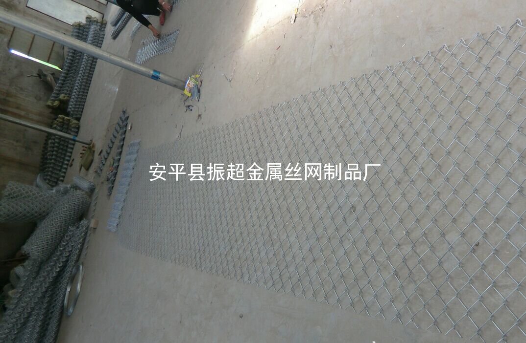 勾花網制作-安平縣振超金屬絲網制品廠www.szalgfl.cn