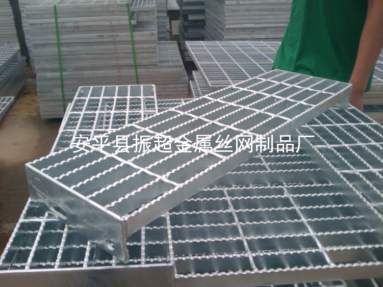 踏步板網,溝蓋網-www.szalgfl.cn